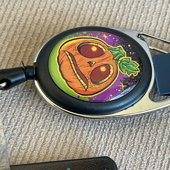 2024 Halloween Horror Nights LIL BOO Backpack, Wristlet, Tote Bag & Lanyard NEW - Picture 8 of 11